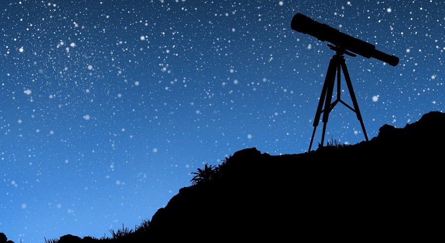 آیا تلسکوپ عدسی و ذره بین دارد