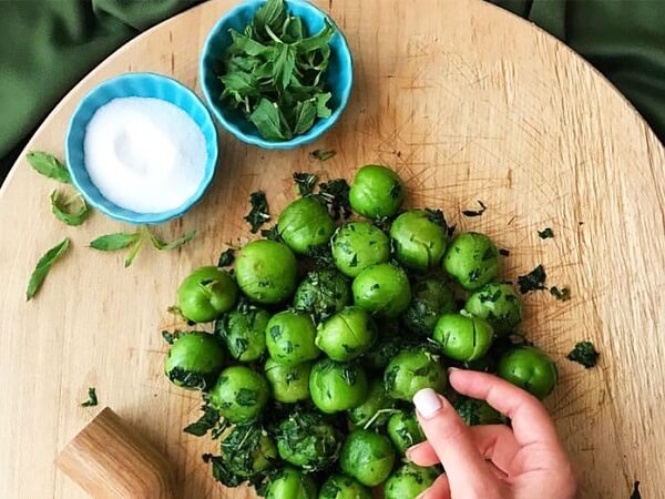 نام سبزی های معطر شمالی