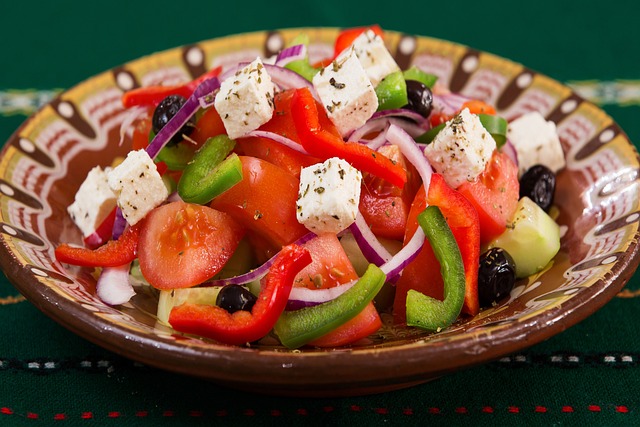 طرز تهیه سالاد یونانی